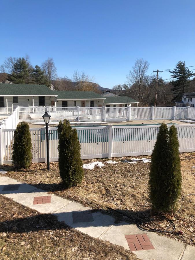 Hillside Motel 레이크 헤오르헤 외부 사진